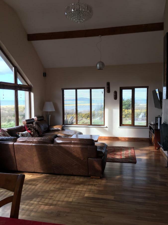 House With Sea Views Close To Beach With Wifi And Large Kitchen And Dining Ardnagreevagh ภายนอก รูปภาพ